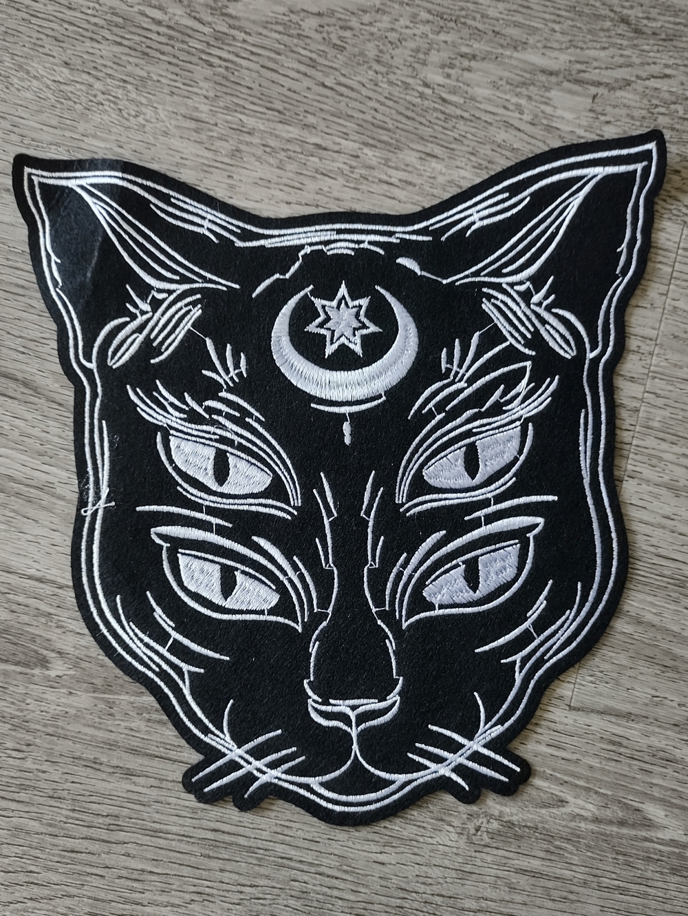 NEW Goth Black Triple-Eye Cat Embroidered Patch - Picture 3 of 7